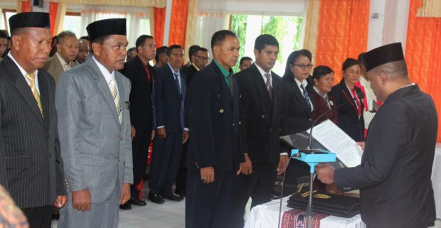Wabup Flotim Lantik 154 Pejabat Satuan Pendidikan