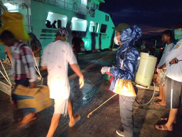 Kapal SN Turunkan 52 Penumpang di Solor, Tim Pencegahan Covid-19 Siaga
